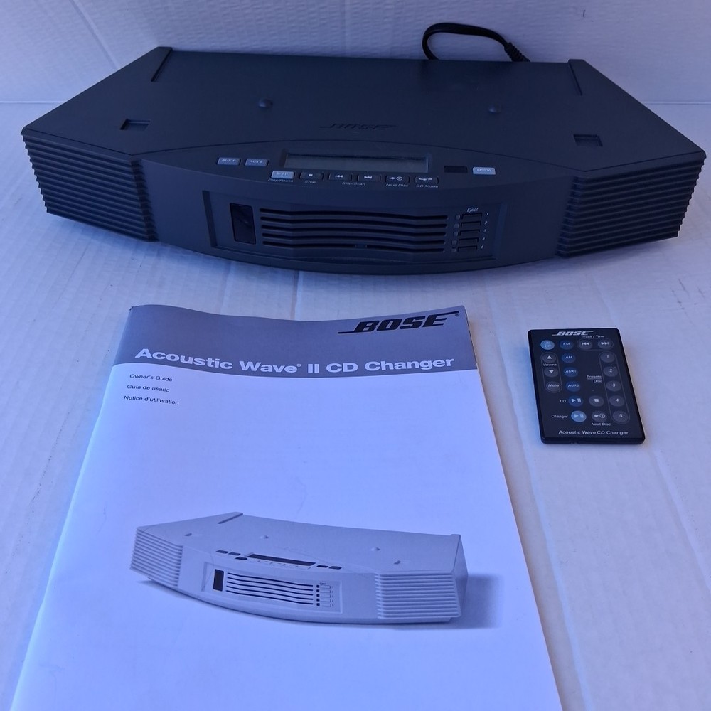 Bose Acoustic Wave Music System II Multi-Disc 5 CD Changer Powers On W/Remote