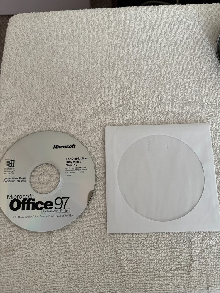 Microsoft Office 97 Professional Edition CD - NO PRODUCT KEY!!!