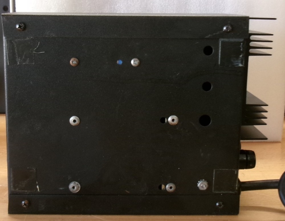 Astron RS-7A DC 13.8 VDC 5 Amp Power Supply