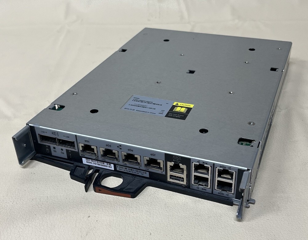 NetApp Controller Module FAS2520 111-01323+C1 111-01323
