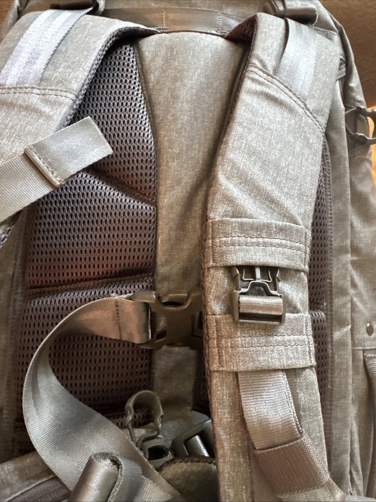 Maxpedition CCW- Enabled Internal Frame 35L - Charcoal Backpack