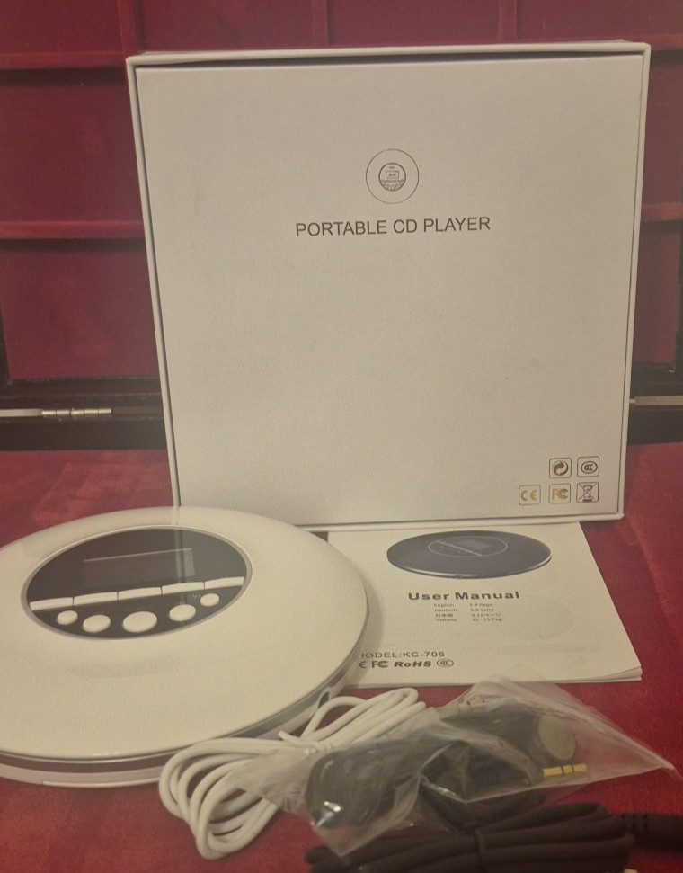 NWT Vintage CD Player Portable Compact CD Discman