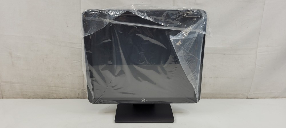 Tech Global Evolution Tech Armor 19" LED Monitor NEW IN BOX