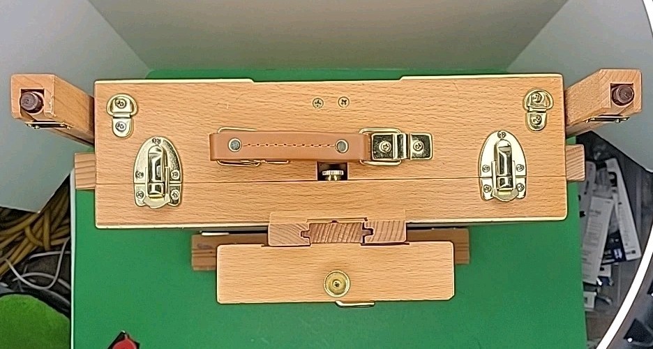 Portable Blick by Jullian French Easel