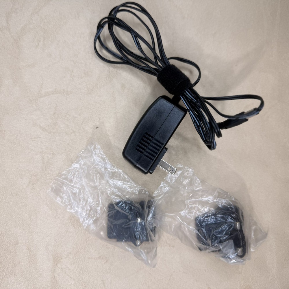 NEW OPEN BOX Extech 1200A 382100 3-Phase Power Analyzer/Datalogger