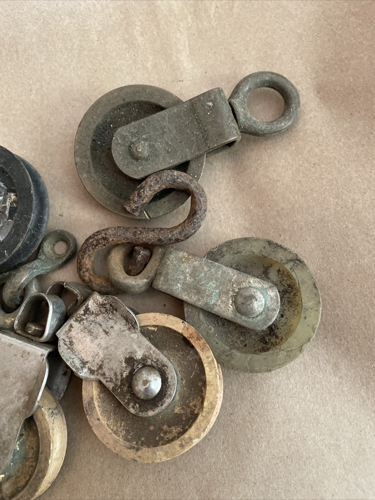 Vintage Pulley Lot Rustic Primitive 6 Pcs