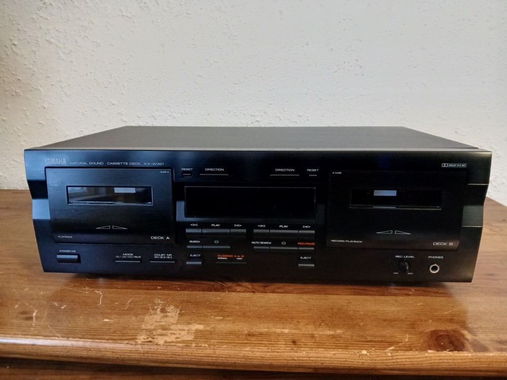 Yamaha KX-W321 Cassette Deck- Clean!