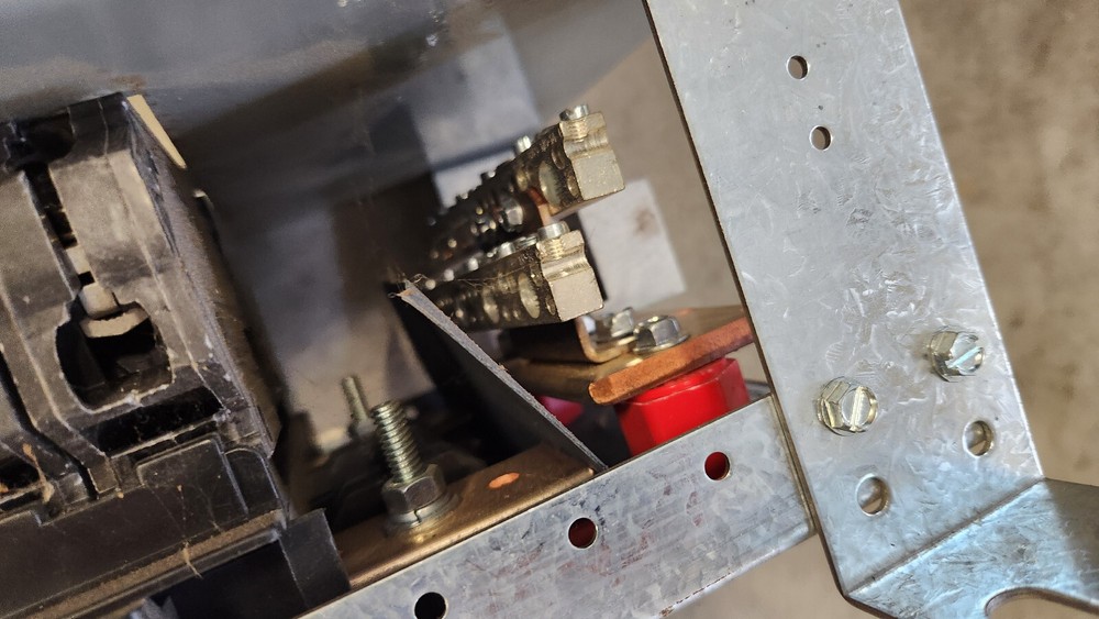 General Electric 200A x 30-SPACE Class CTL THHQB Breaker Panelboard. USED