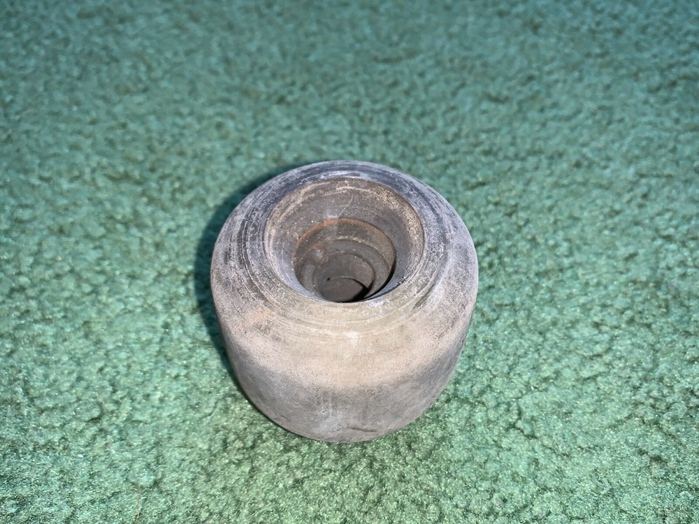 VINTAGE UNKNOWN BRAND SKATEBOARD WHEEL