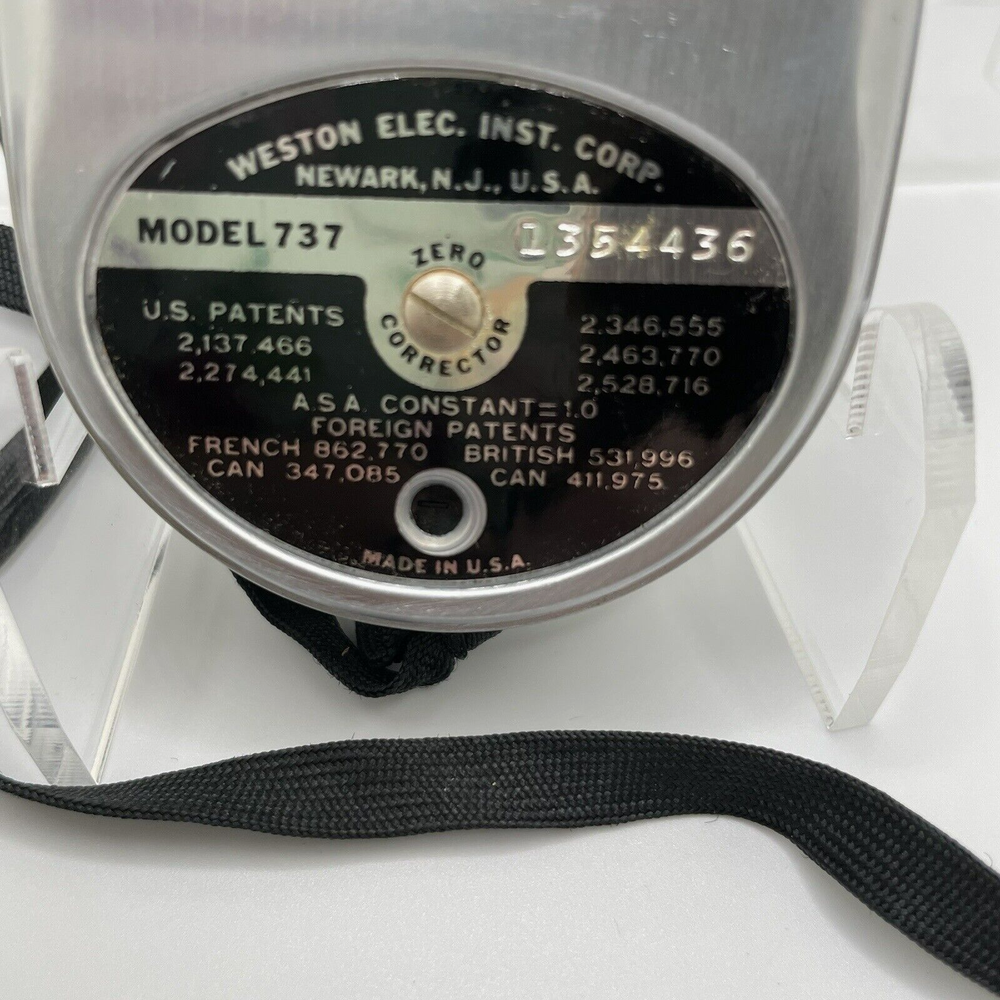 Vintage Weston Master Exposure Meter in case + Incident light adapter Works