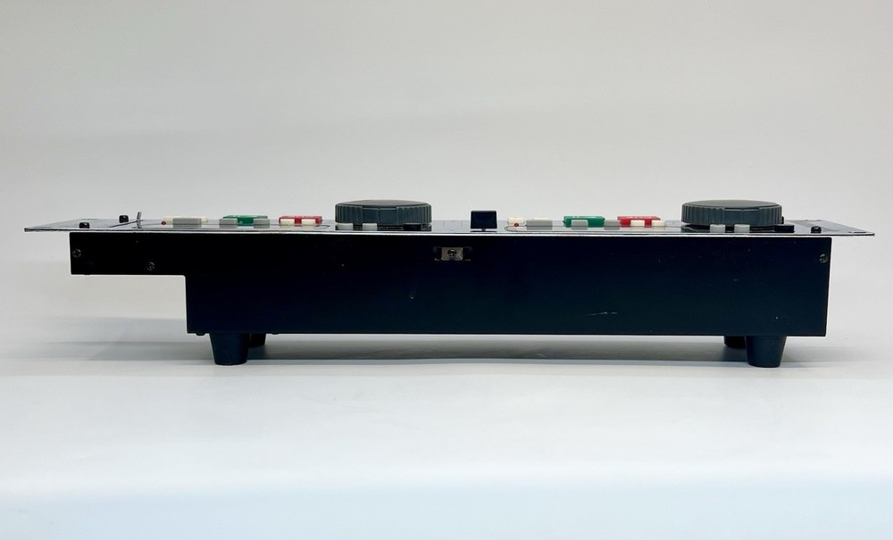 Numark DMC-1 Digital Media Controller DJ MP3