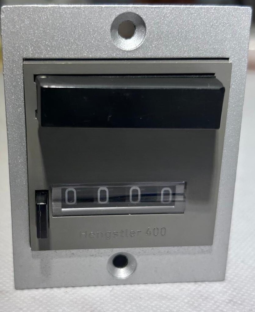 HENGSTLER 400 / 110v Ac (New)