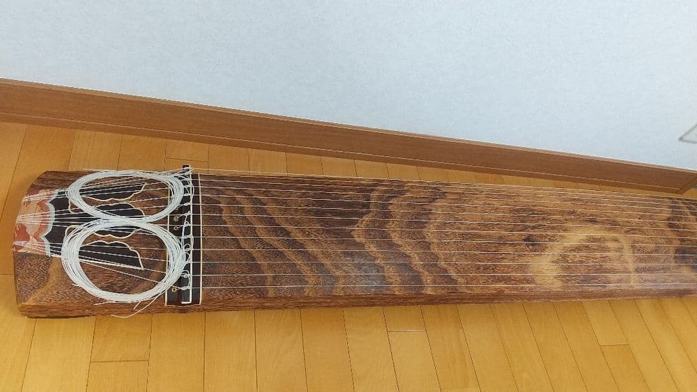13 strings Koto Instruments Vintage high Class with accessories