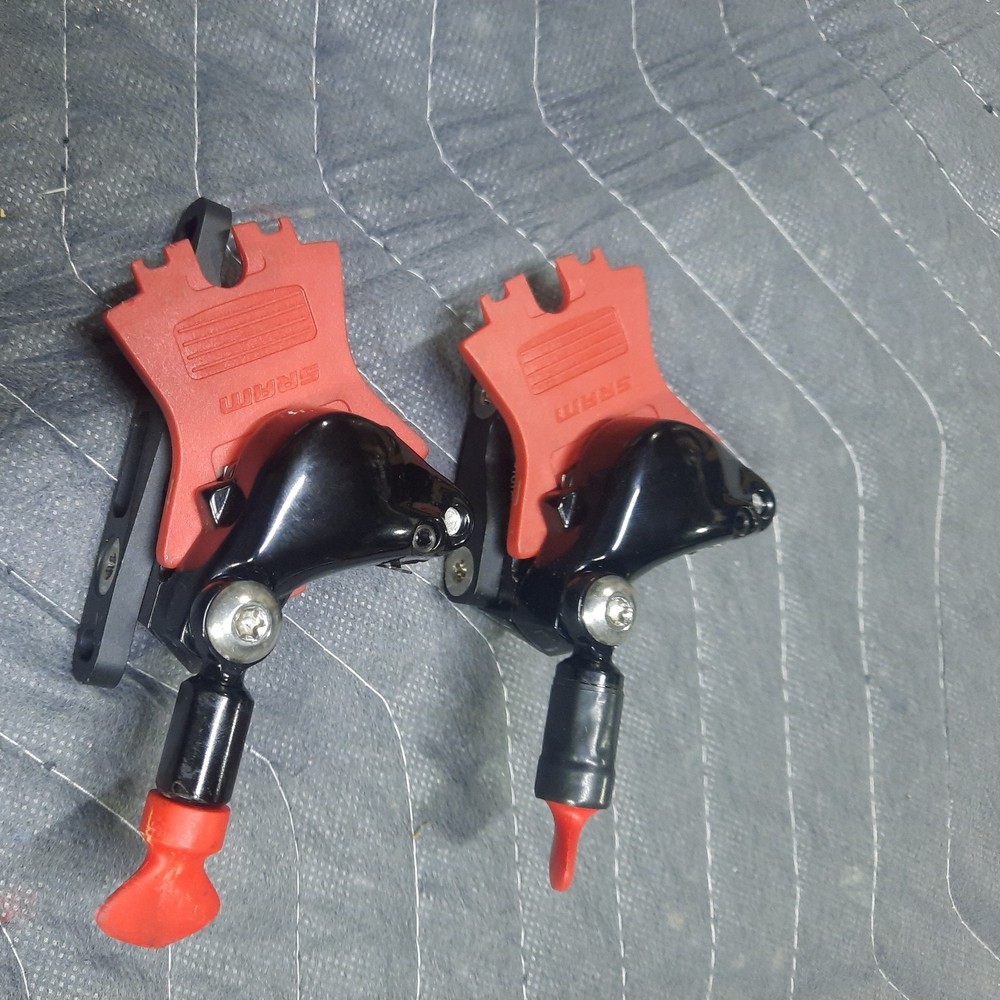 SRAM flat mount brake caliper hydraulic brake SRAM