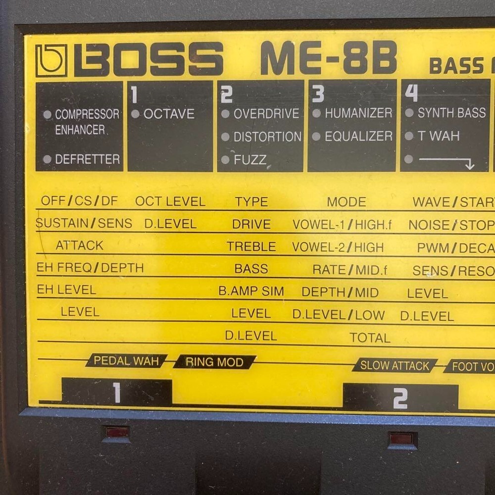BOSS ME-8B Baas guitar multi-effects pedal