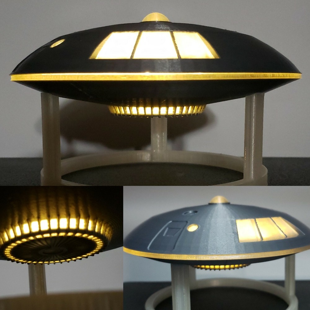 Jupiter 2 in Flight [from Lost in Space] - Medium - with stand and lights