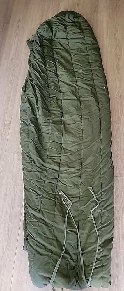 Vintage Intermediate Cold Weather Sleeping Bag US Mummy Bag