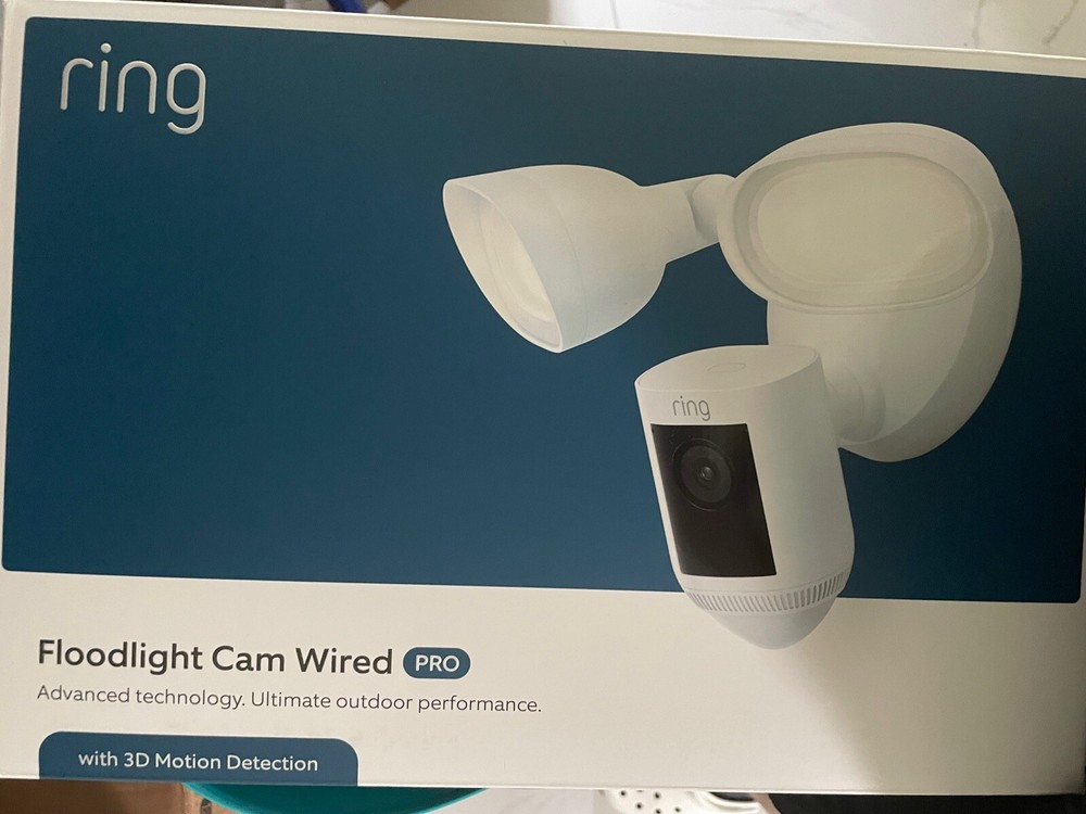 RING Floodlight Cam Wired Pro - White - (NEW & SEALED)