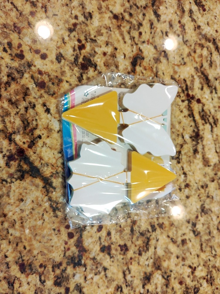 FRUIT FLY STICKY TRAPS 5 X 3 36 PACK