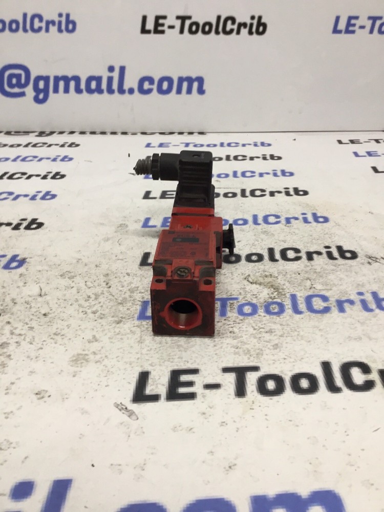 Telemecanique XCS-L Safety limit Switch K-868