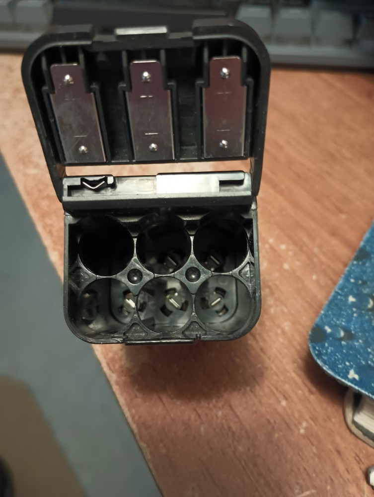 Hitachi Alkaline Battery Pack