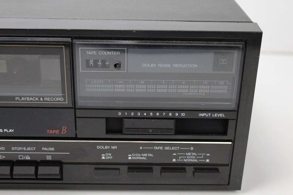 Sanyo Double Cassette Deck Playback and Record Model RD-W41A