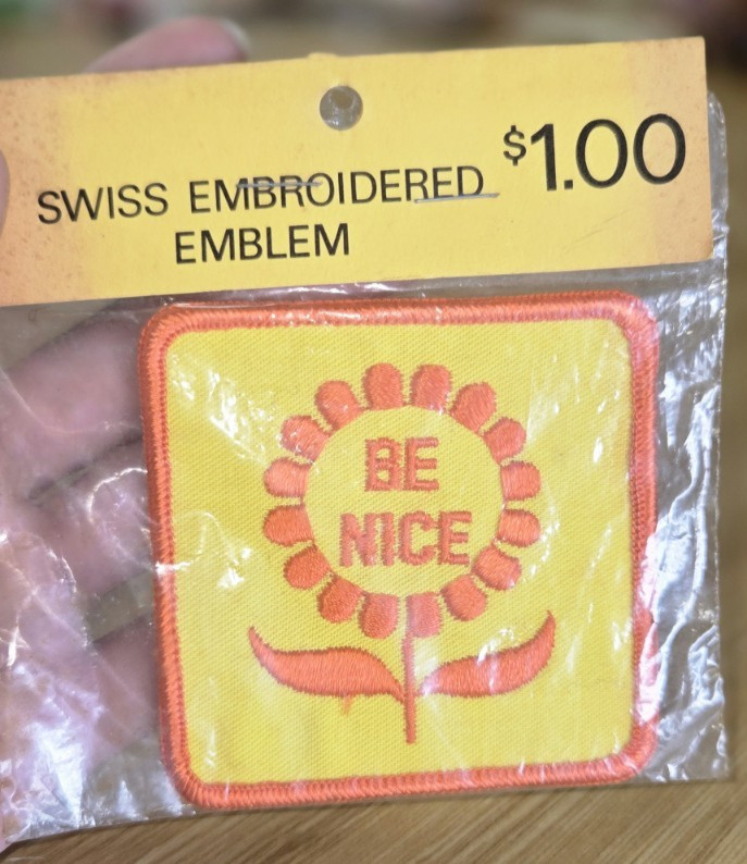 VNT SWISS EMBROIDERED EMBLEM PATCH "BE NICE"