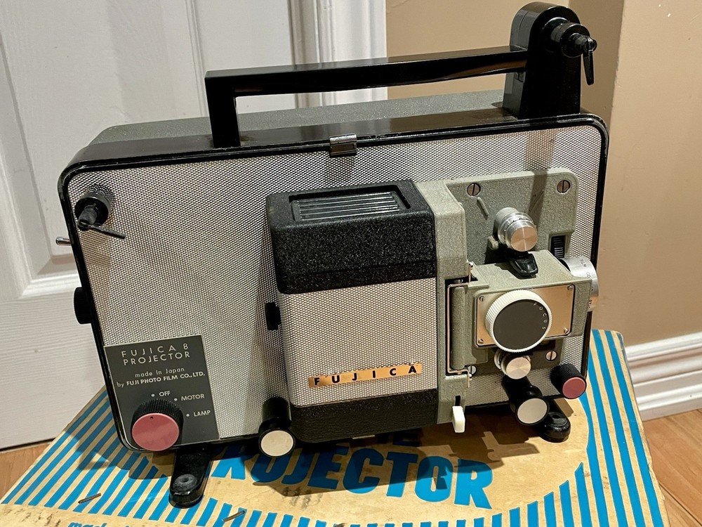Fujica 8 movie projector