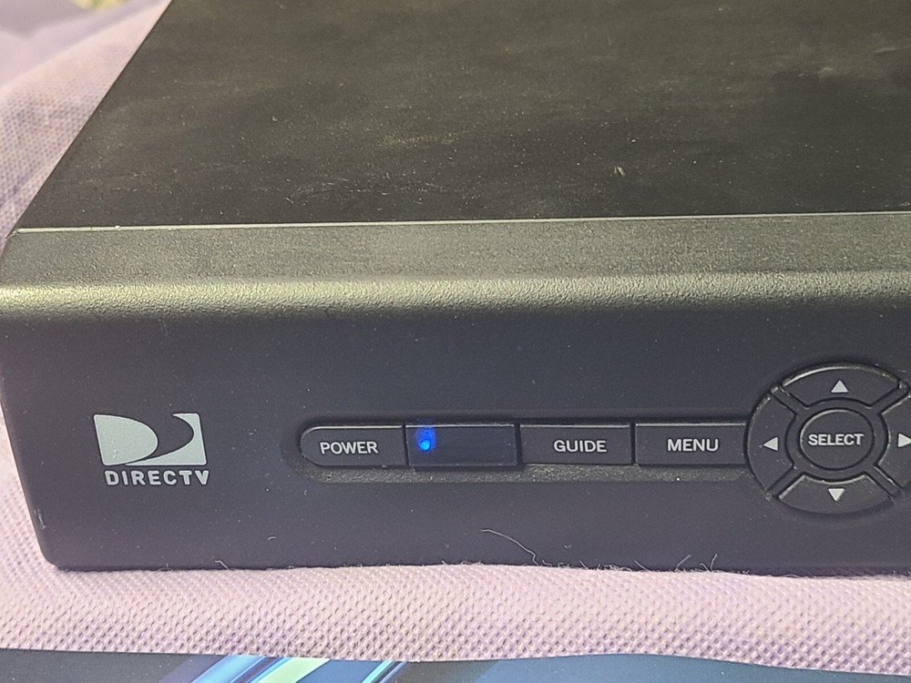 DirecTV D12-100 Satellite Receiver Cable Box (untested with direct card)