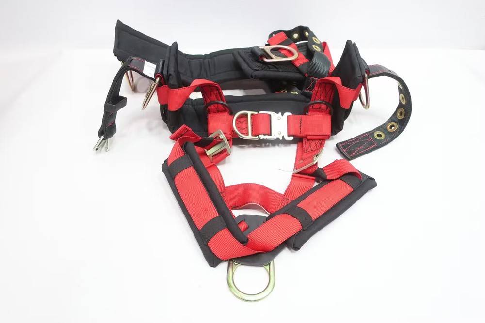 Elk River 66631 Eagle Tower Harness 310lb S