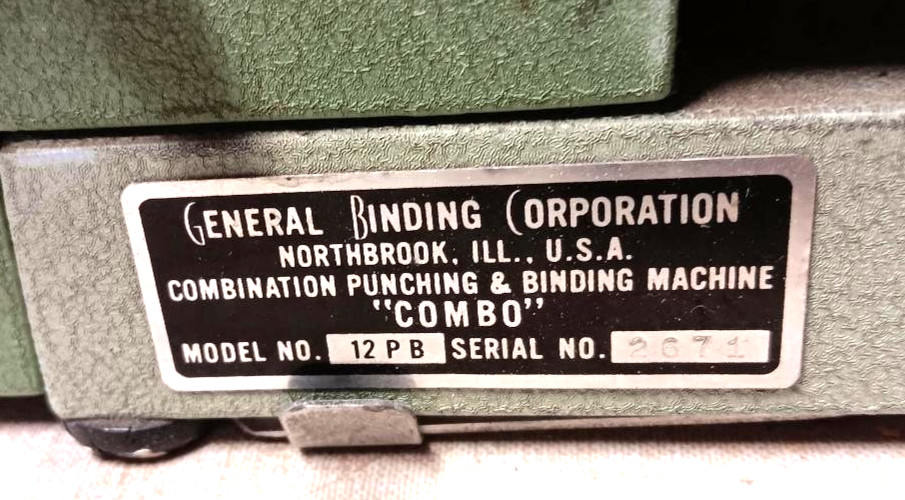 GBC CombBind C150 Heavy Duty Comb Binding Machine – Very good condition