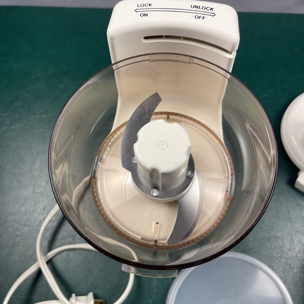 Original Sunbeam OSKAR 14081 Mini Food Processor With Complete Accessories