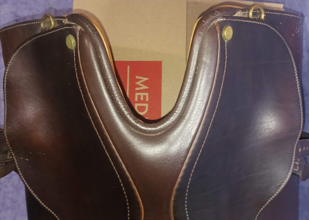 Cutback Saddle Made in Argentina - 20"- 6525