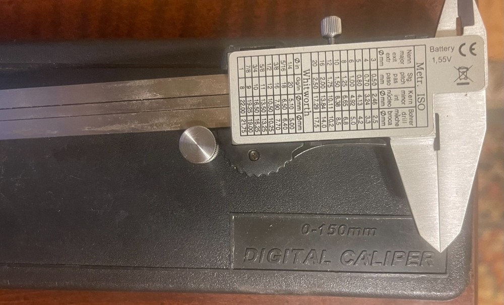 Darson 111-411 Digital Caliper with Box - 0-150mm