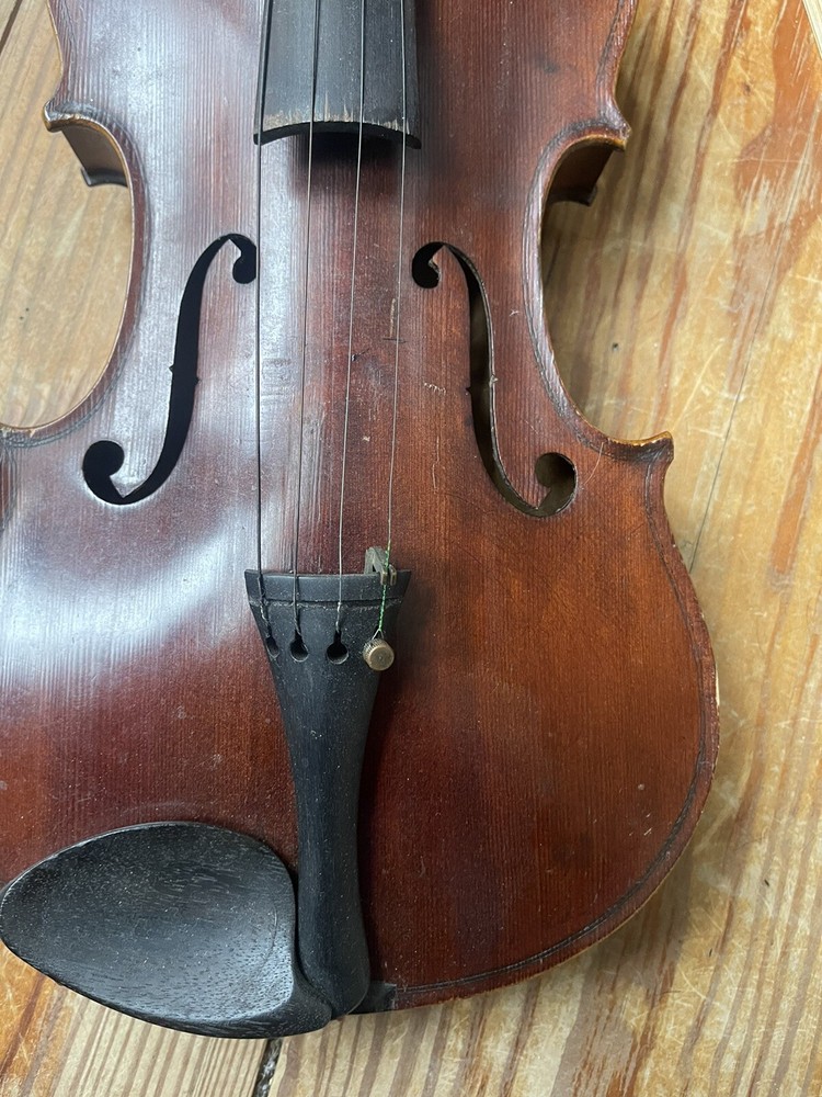 antique violin