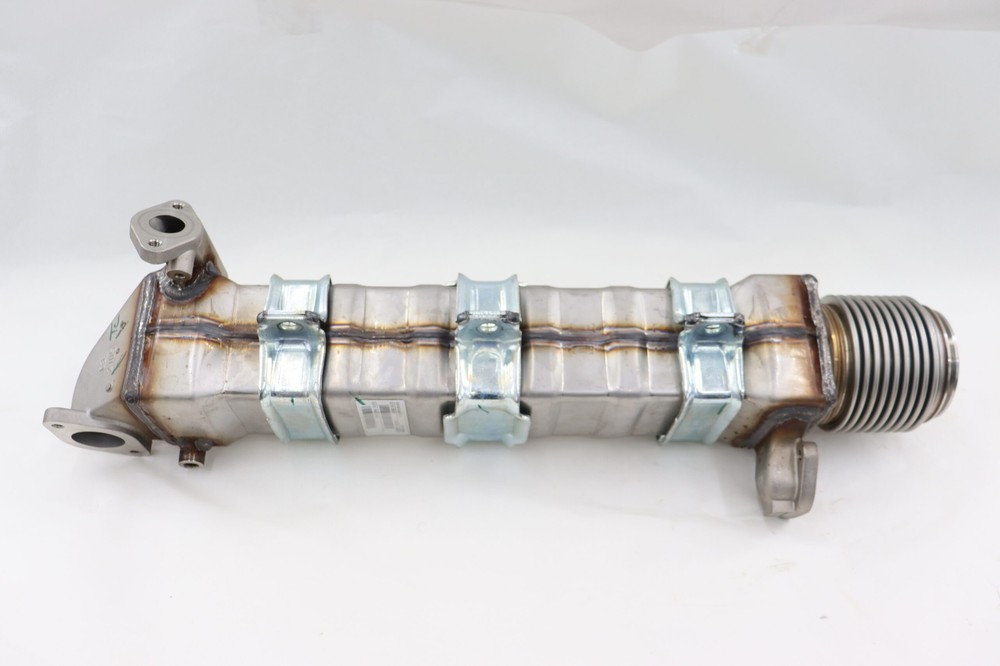Genuine Cummins Egr Cooler 5566768