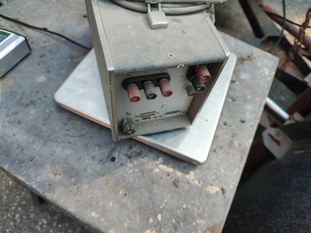 HP Model 400 El AC Voltmeter Nice Unit