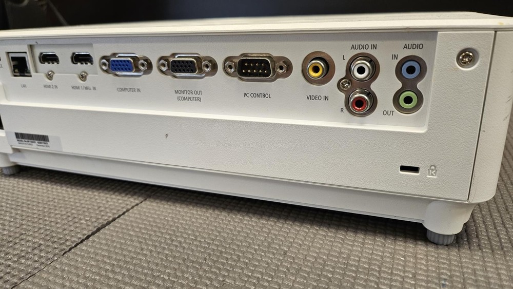 NEC V332X DLP 3D Capable Projector
