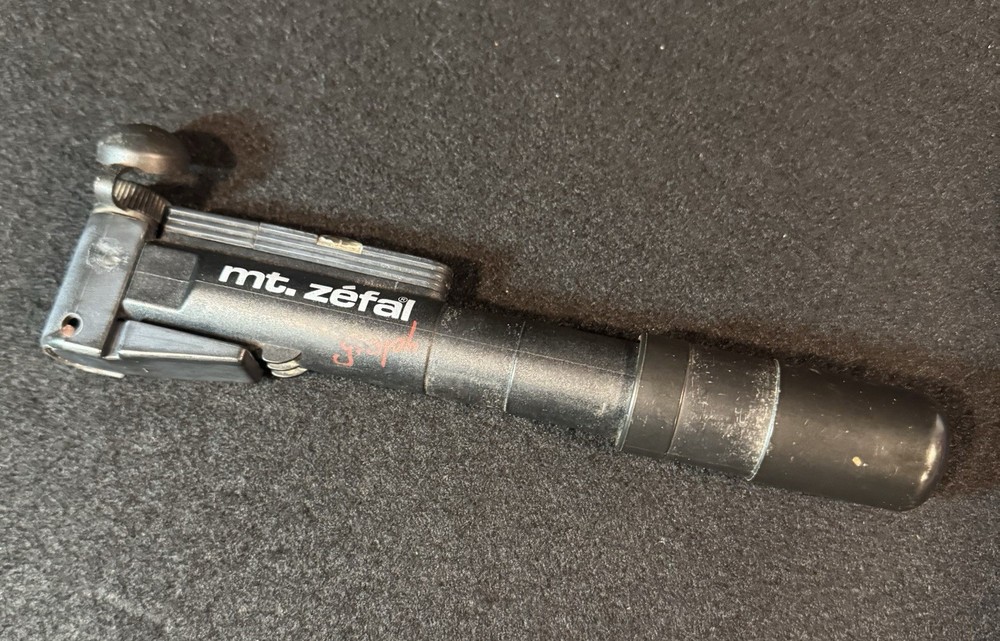 Vintage Mt. Zefal Graph Compact Pump Presta Schrader Composite Bicycle