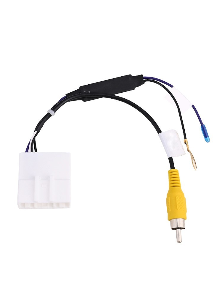 Compact Car Reverse View Adapter Cable for KIA Easy Installation 12V Input