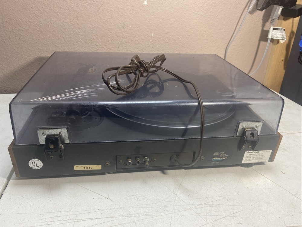 QUADRAFLEX REFERENCE 610T TURNTABLE / RECORD PLAYER (partly Working/read)
