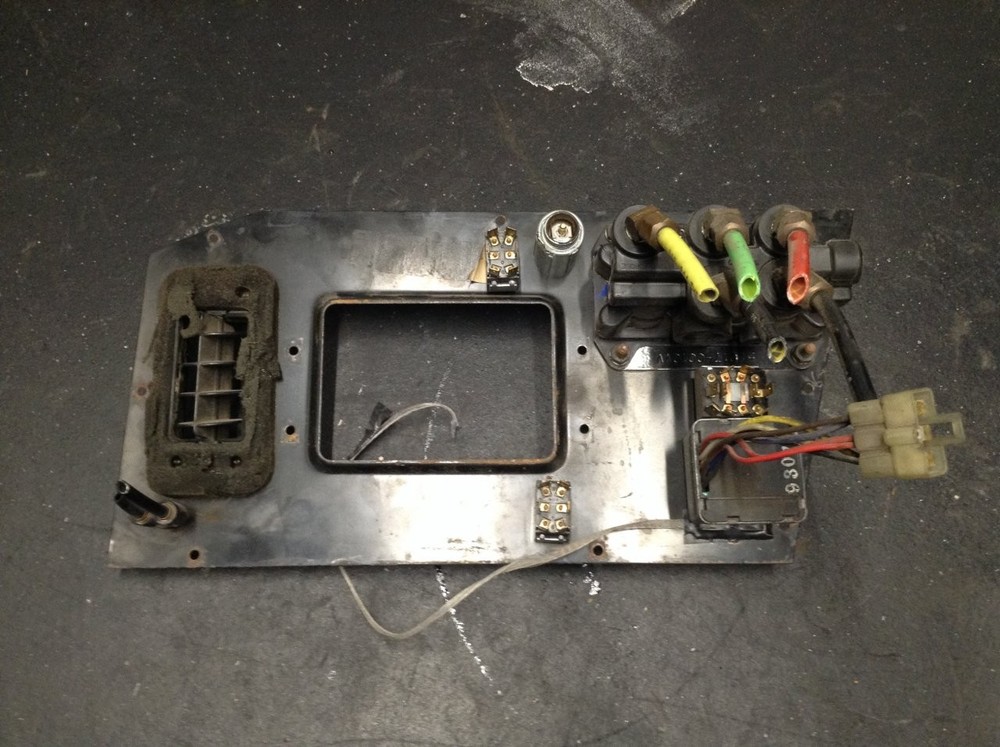 Volvo WG TRIM OR COVER Dash Panel - Used