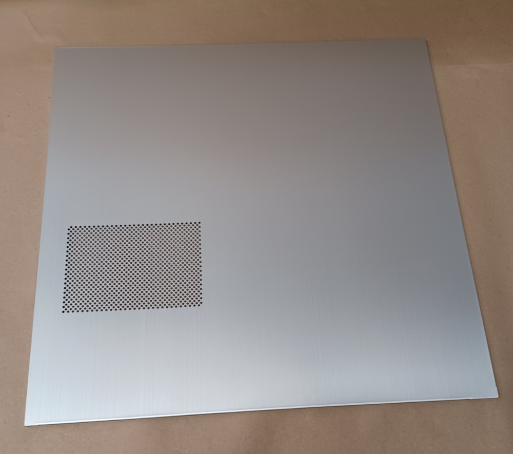 Lian Li 71A Vented Silver Side Panel