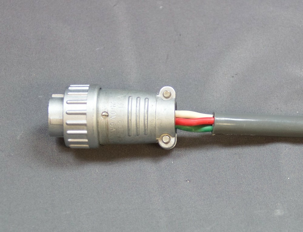 Nikon Diaphot Microscope (R10)