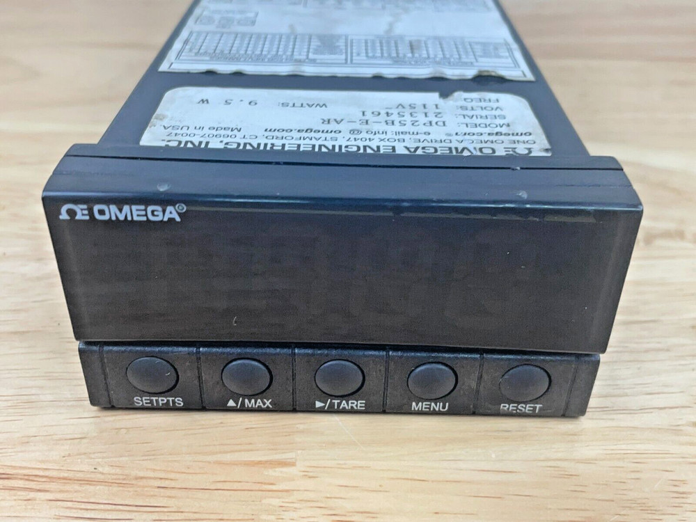Omega Engineering DP25B-E-AR Process Panel Meter