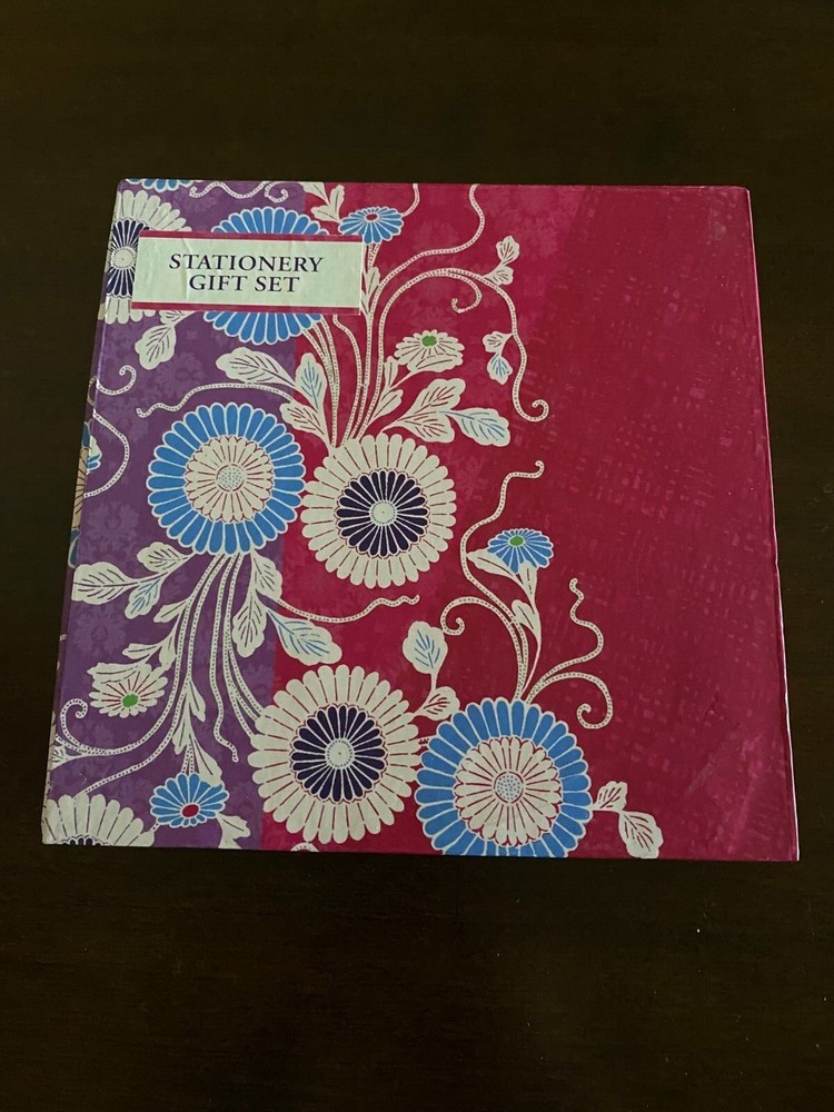 Red Clover Stationary Gift Set