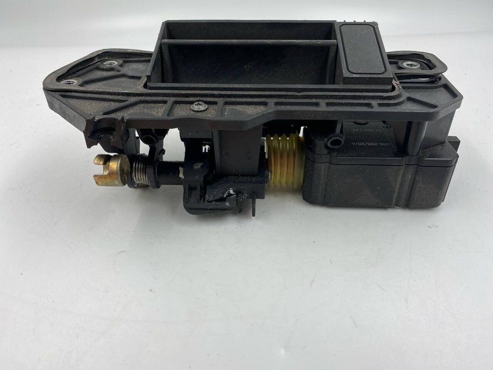 Mercedes E Class W211 Tailgate Release Handle A2117400083
