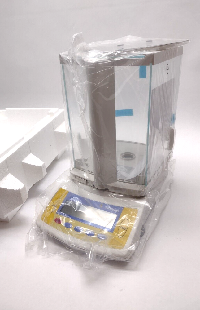 Sartorius CP64 Analytical Balance