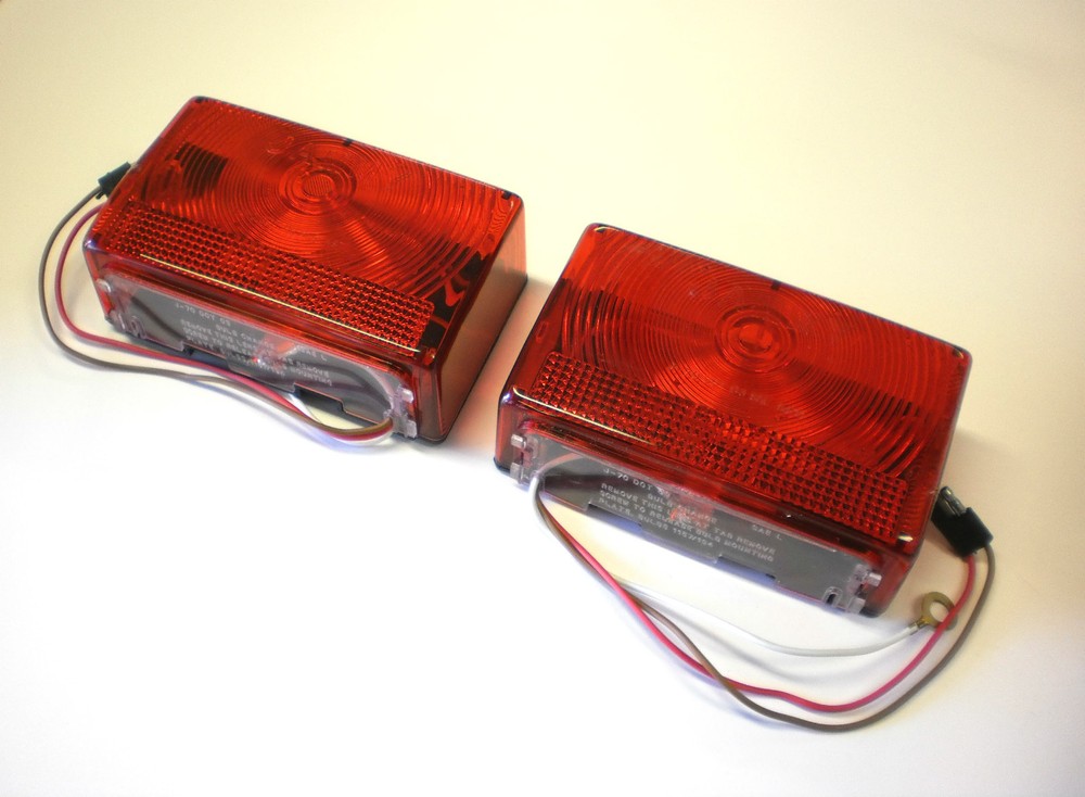 Pair Red Box Stop Turn Tail Trailer Camper Lights J-70 J70 RV Camper Bargman