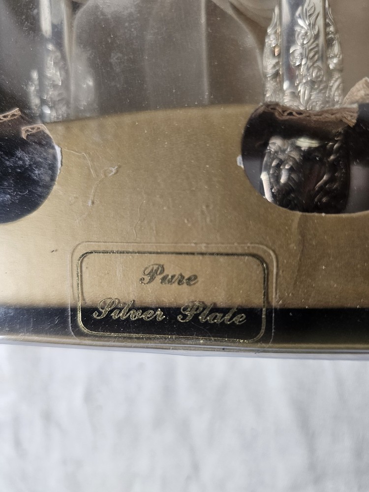 Beverly Clark Collection Silver Plate Wedding Cake Serving Set